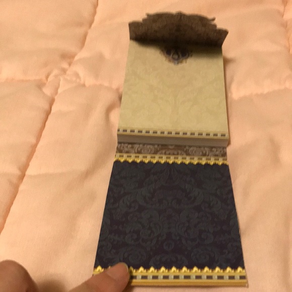 Monogrammed ‘A’ Notepad - Picture 3 of 5